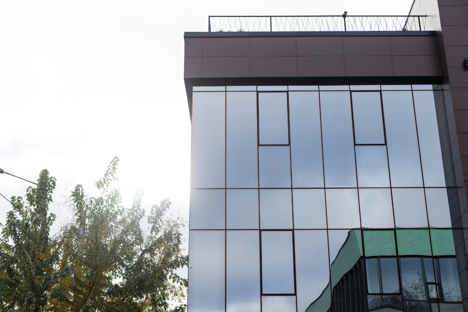 Commercial office building with solar window film helping reduce heat, glare, and energy costs in Stockton CA